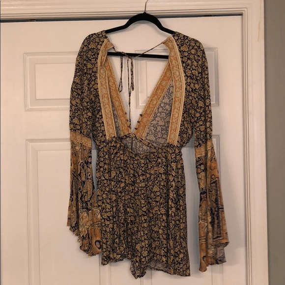 Romper - Picture 2 of 2